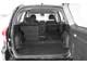 Toyota RAV4. При сложенных сиденьях в багажниках обеих машин образуется ровный пол.