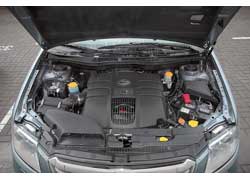 Subaru Tribeca для европейского рынка выпускается только с 3,6-литровым мотором. Соответственно, в Украине официально представлена именно эта модель.