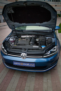 Пятна на солнце. Volkswagen Golf против Kia cee’d и Toyota Auris - Фото 5