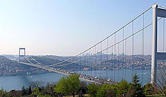 Мост Султана Мехмеда Фатиха в Турции